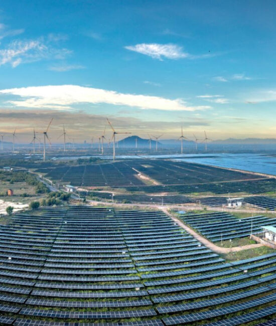 Impianto di energia rinnovabile simbolo della transizione verso l’energia pulita