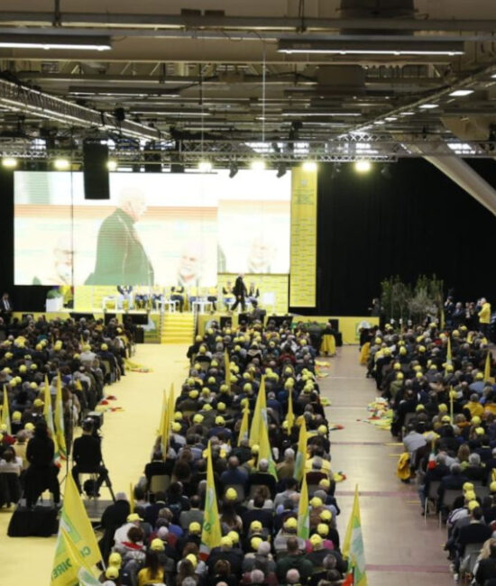 Agricoltori a Bologna durante la mobilitazione Coldiretti su maltempo e PAC
