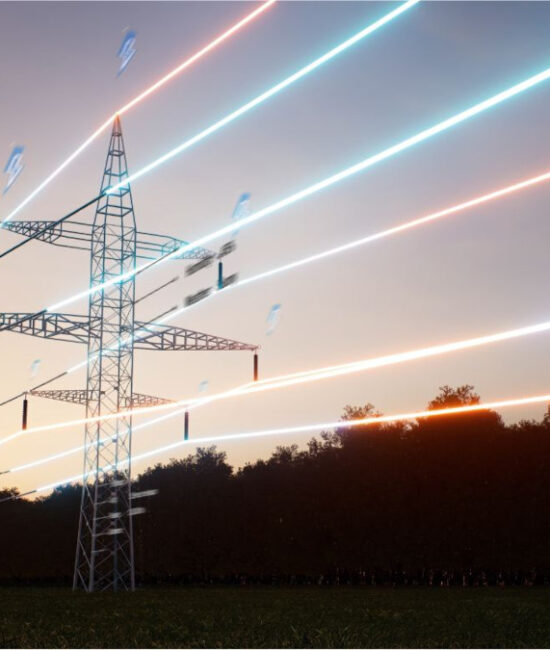 Tralicci e linee elettriche ad alta tensione della rete di trasmissione italiana
