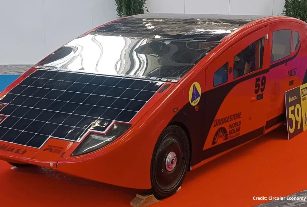 Emilia 5.9 di Onda Solare, prototipo italiano di auto solare a quattro posti sviluppato con l'Universit&agrave; di Bologna